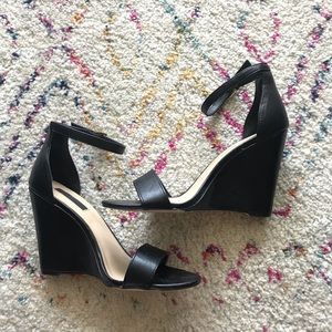 Cute black wedges